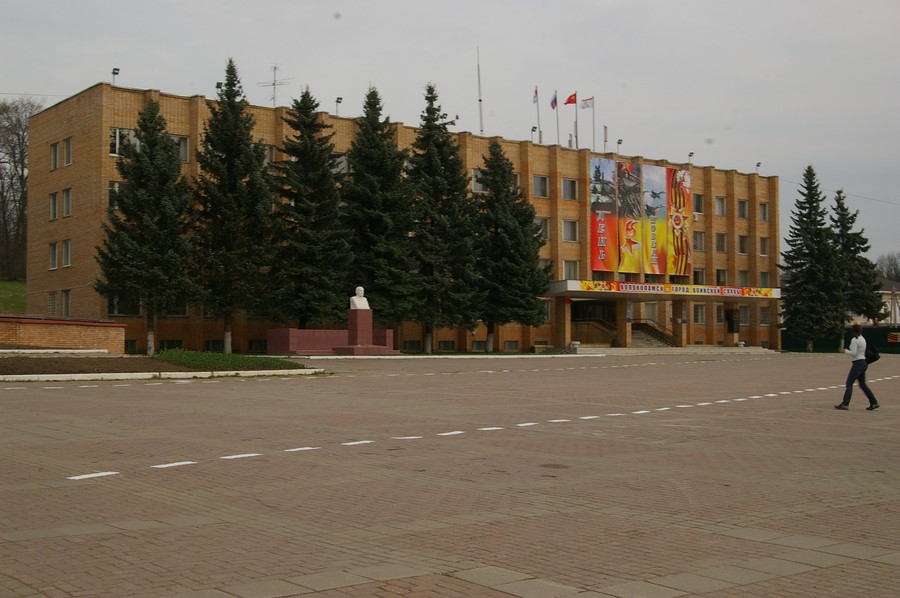 124
