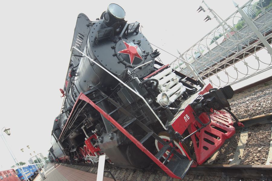 125