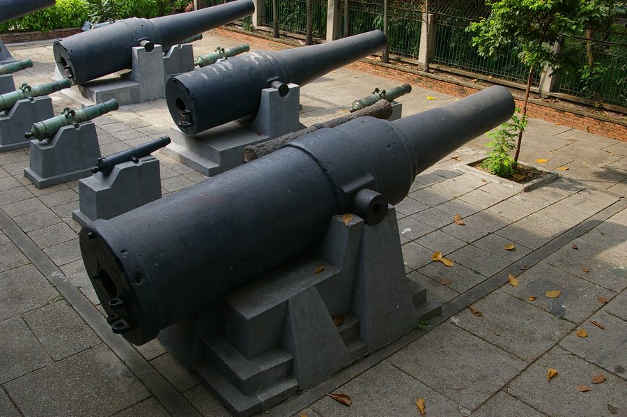 218